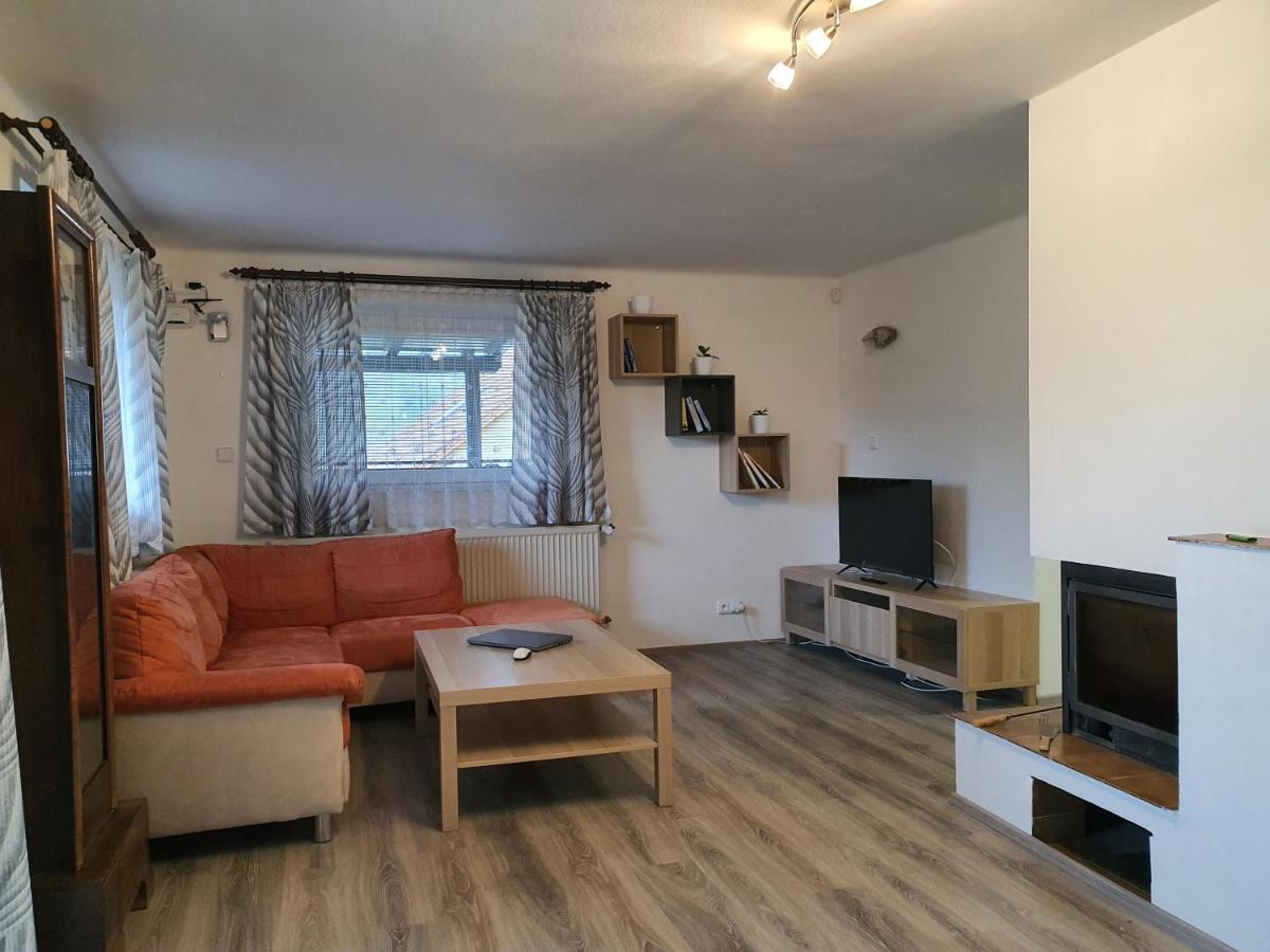 Apartmany U Kramlu Вимперк Экстерьер фото